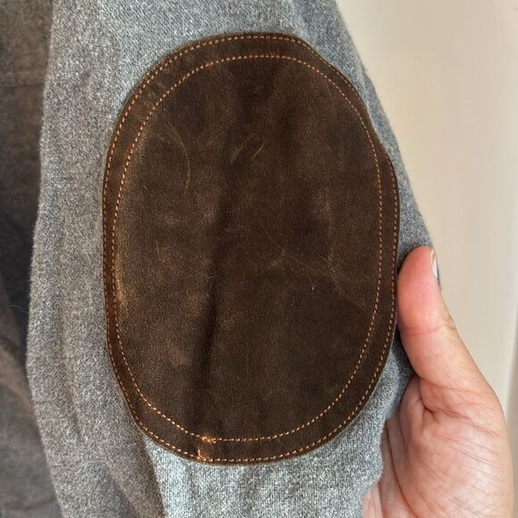 J. Crew Gray wool flannel Button-Down Shirt Brown leather Elbow Patches men’s LG - Picture 6 of 9